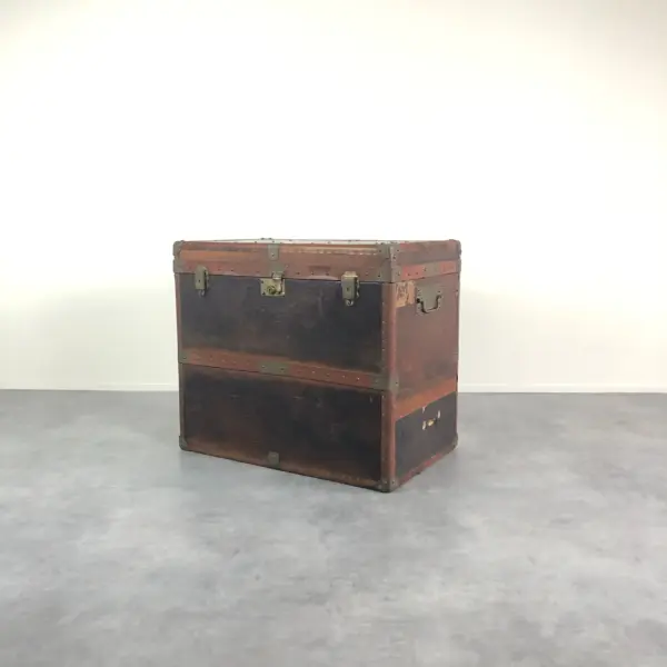 アンティークレザー トランク